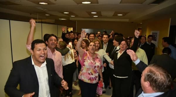 Ejecutivo decreta asueto por Miércoles Santo para funcionarios públicos