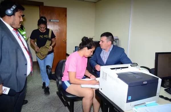 Madre enfrentará juicio por la muerte de su hijo de cinco años