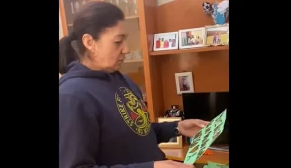 Emotivo reencuentro de paraguaya con su hijo en España