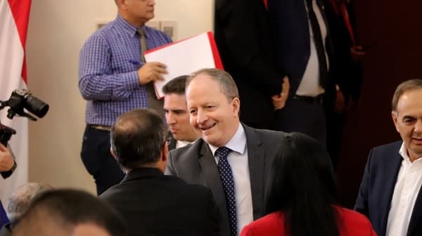 Ministerio de Economía propone fondo para facilitar acceso a créditos a Mipymes