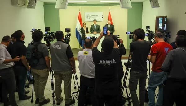 Javier Milei enviaría al Congreso argentino el acuerdo Cartes-Macri