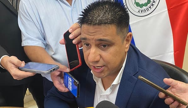 Oficialismo busca crear fondo especial para blindar Arancel Cero