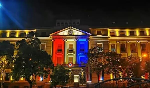 Atención limitada en instituciones públicas durante feriados patrios