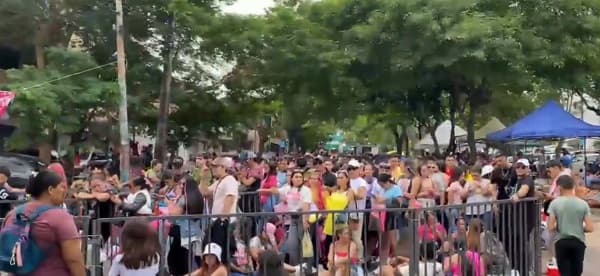 Karol G “encierra” a vecinos de la Nueva Olla con su concierto