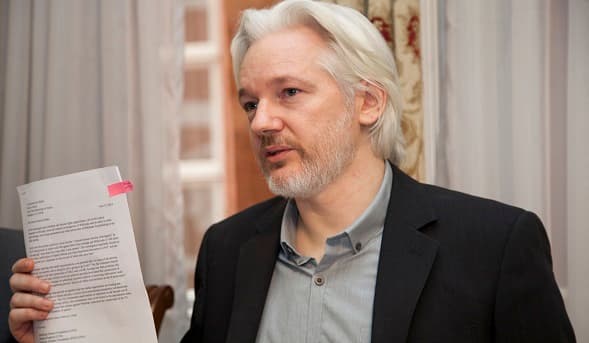 Assange se declara culpable en acuerdo con EE.UU.