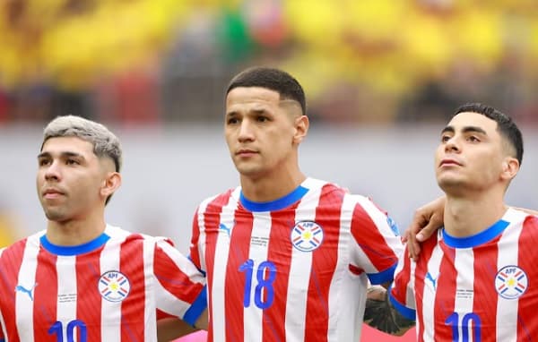 Paraguay se juega la permanencia ante Brasil en la Copa América