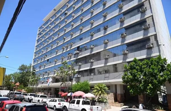 Marinos buscan jubilación sin tope tras fallo de la Corte Suprema