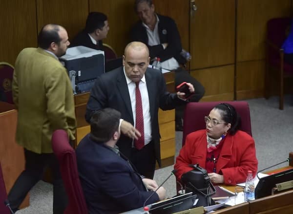Senado sepulta ley de acceso a la información pública