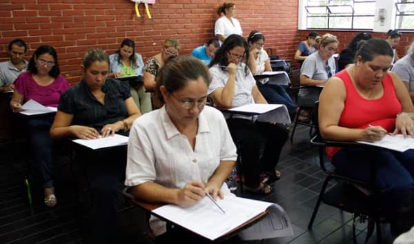México ofrece becas aeroespaciales para mujeres paraguayas