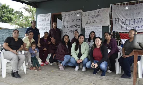 Trabajadoras de hogar de ancianos reclaman pago de nueve meses de salarios