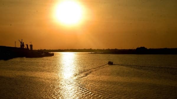 Ola de calor persistirá este jueves con vientos del norte