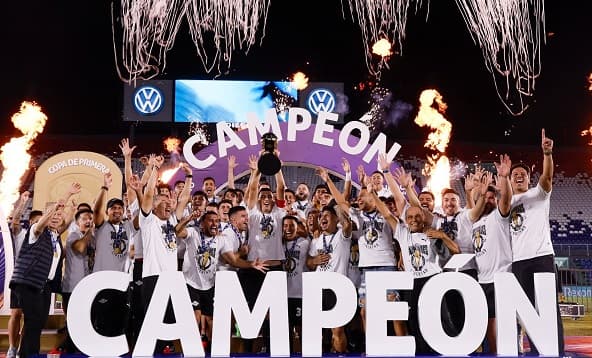 Libertad tricampeón: venció a Olimpia y alcanzó su estrella 25