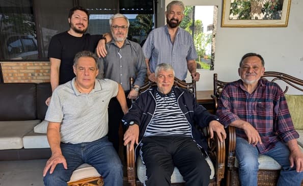 Exsenadores visitan a Lugo y reportan mejoría en su salud