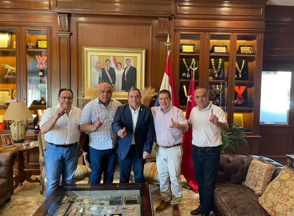 “Bachi” Núñez niega influencia en destitución de fiscal que acusó a su hermano