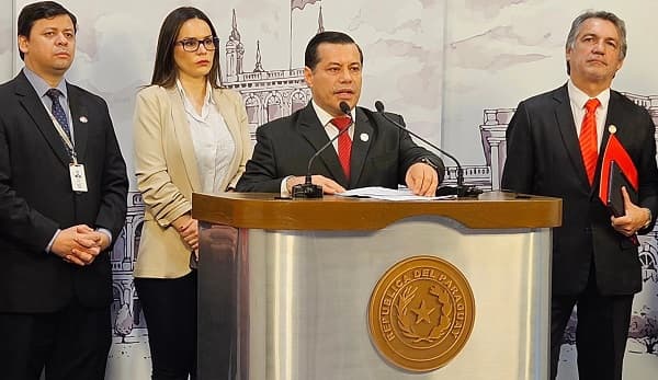 Paraguay endurece penas por robo de energía eléctrica