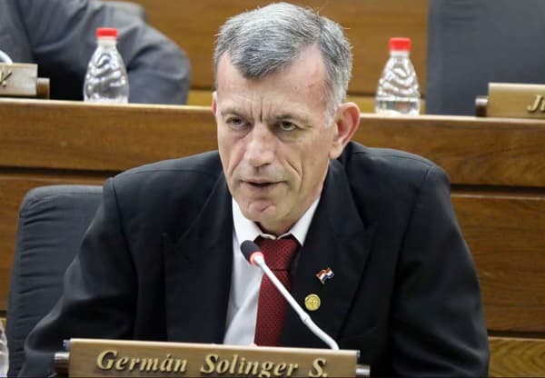 Polémica en el Congreso: Diputado cartista defiende legado de Stroessner en medio de debate sobre Venezuela