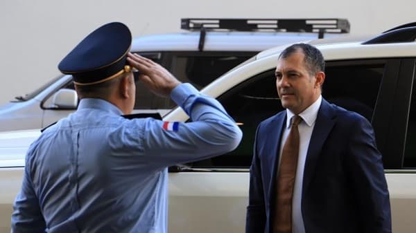 Campo en pie de guerra: Exigen la renuncia de Giménez