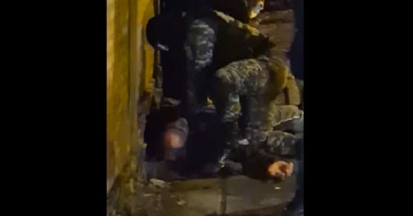 Rápida acción policial salva vida de hombre atragantado