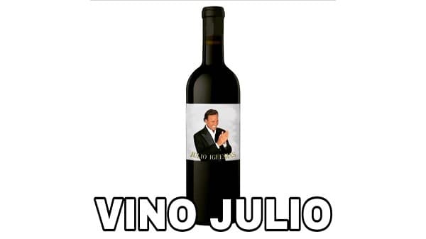 Julio llega con marea de memes de Iglesias inundando redes