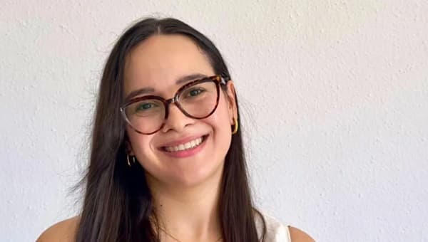 Paraguaya gana concurso de tesis en España con innovador enfoque