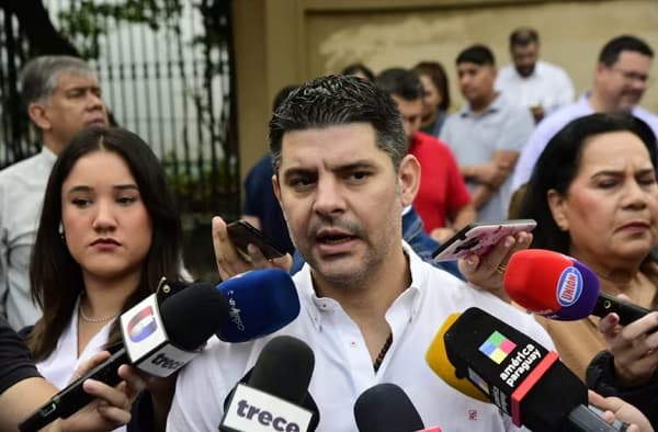 Nenecho niega uso de terrenos municipales como garantía para préstamos, pero sigue sin aclarar destino de bonos