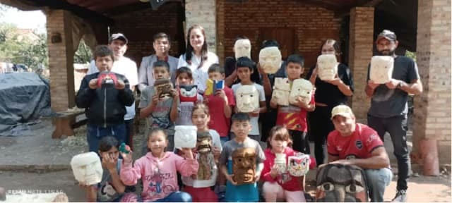 Tobatí revive sus tradiciones con taller gratuito de artesanía