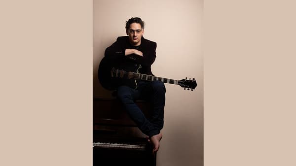 Enrique Abadíe celebra 27 años con jazz fusión en la capital