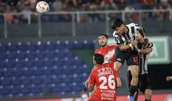 Ameliano y Libertad se juegan el pase en Sudamericana