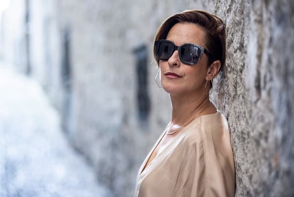 Aramí Ullón gana premio suizo para desarrollar “Fuegas”