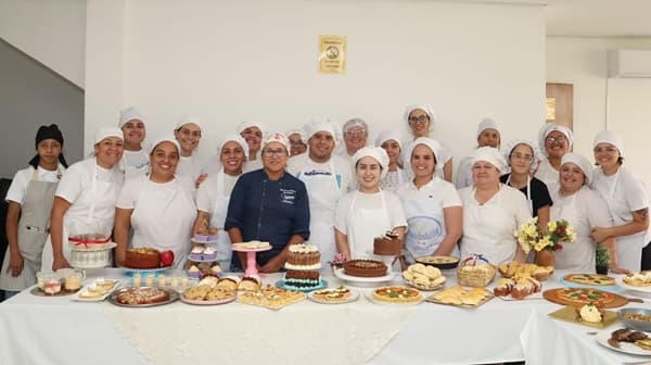 SNPP lanza cursos gratuitos de gastronomía y hospitalidad en todo el país