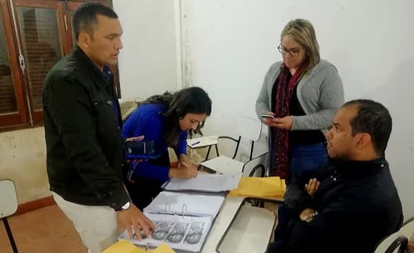 Exjuez y abogado a juicio por caso de corrupción