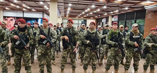 Simulacro de secuestro de avión alerta al aeropuerto de Minga Guazú