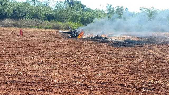 Avioneta se estrella e incendia en Tava’i, Caazapá, sin dejar víctimas