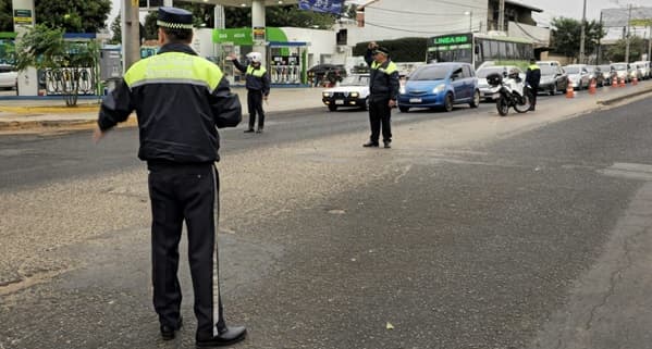 Eliminan giro a la izquierda en Avenida Madame Lynch cerca del CIT