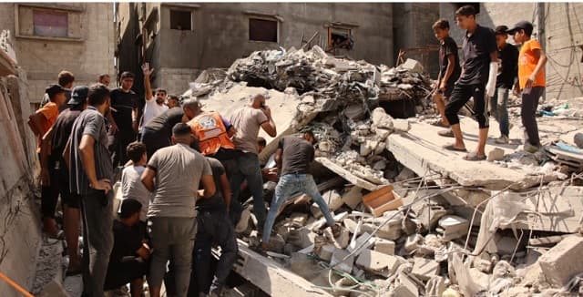 El 60% de los edificios en Gaza están dañados o destruidos