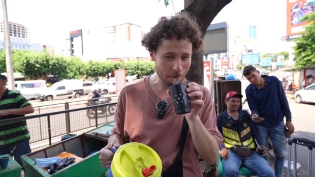 Detienen a Luisito Comunica en el metro de Santo Domingo