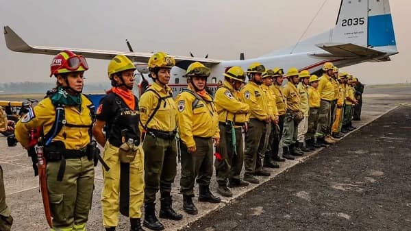Ministerio de Trabajo pide flexibilidad laboral para bomberos