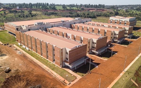 Hospital del Sur en Encarnación alcanza el 94% de avance