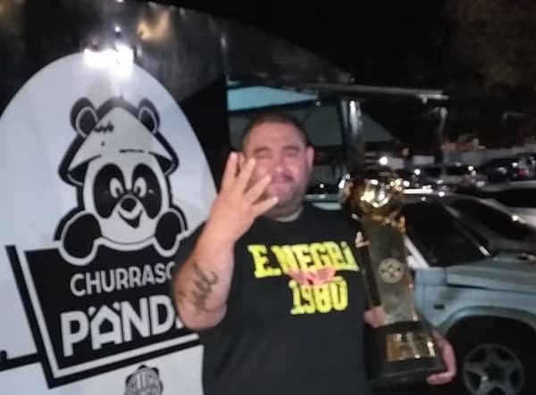 Jatar Fernández: De vendedor de churrasco a aliado del poder político