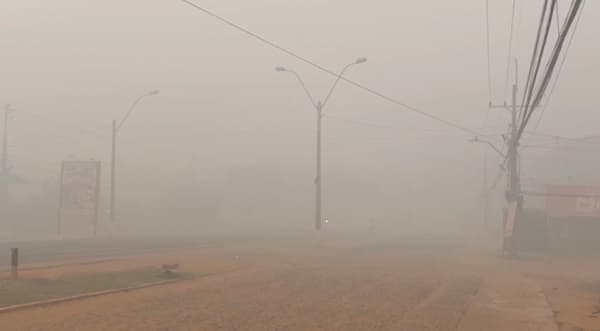 Densa capa de humo cubre San Pedro sin reportes de grandes incendios