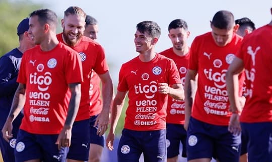 La Albirroja se prepara con fuerza ofensiva ante Venezuela este martes