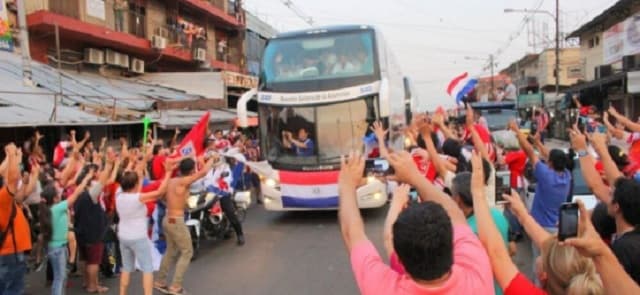 Recorrido del bus de la selección hacia el Defensores del Chaco: ¿A qué hora sale?