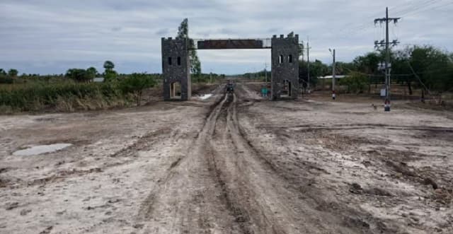Pobladores de Fuerte Olimpo exigen reparación de caminos