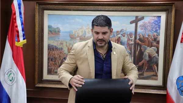 Concejales colorados forman bancada disidente en Asunción