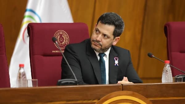 Latorre critica control mediático tras nuevo caso de planillerismo