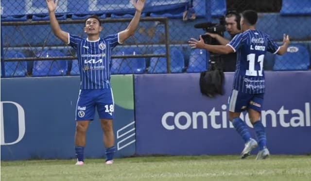 Sol de América vence a Nacional y sueña con la permanencia