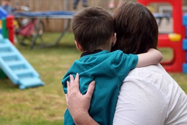 866 niños esperan familia bajo tutela estatal en Paraguay