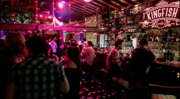 Clausuran Kingfish por insalubridad y falta de documentos