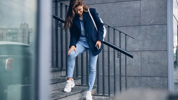 Causas comunes del dolor de rodillas y cómo prevenirlo