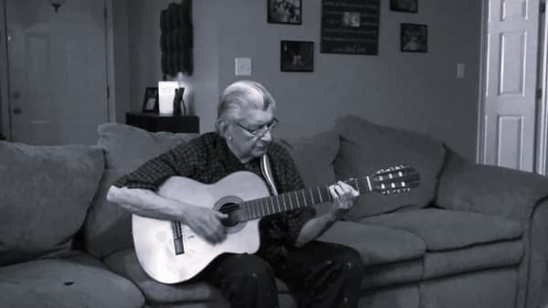 Fallece en EEUU el requintista paraguayo Nino Palacios